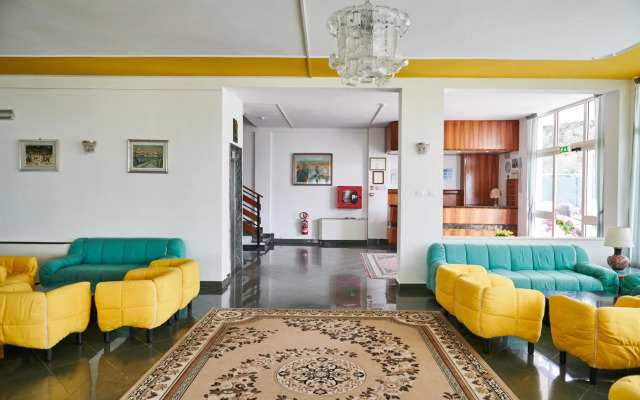 Hotel Caesar (Bed and Breakfast)