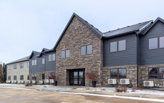 Norland Inn and Suites Roseau