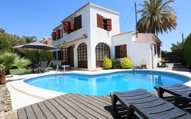 Villa Tranquila Para 11 Personas en Cambrils
