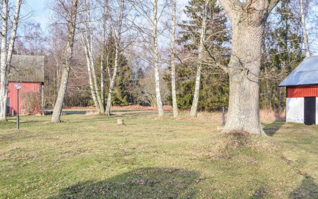 Awesome Home in Löttorp With 3 Bedrooms