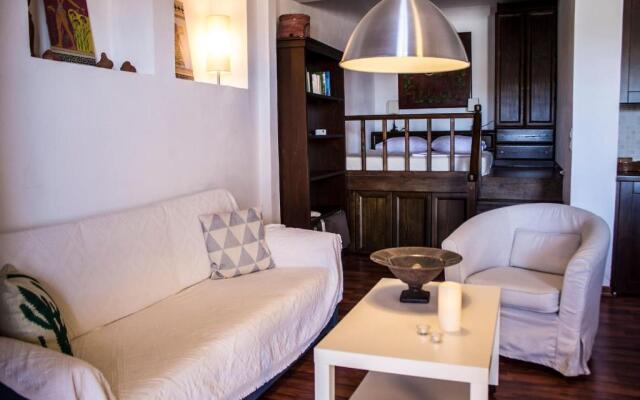 Mohlos house with Seaview