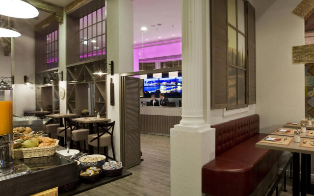 Estilo Fashion Hotel