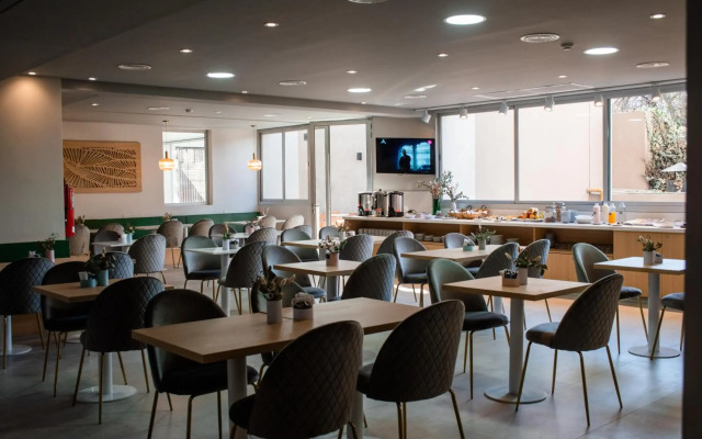 Dakar Hotel