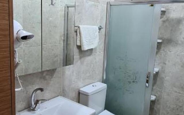 Golden tulip suit /apart