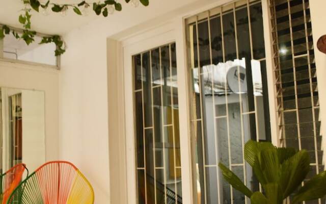 Africa house-Casa Hotel Laureles-La70