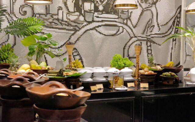 Java Paragon Hotel and Residences