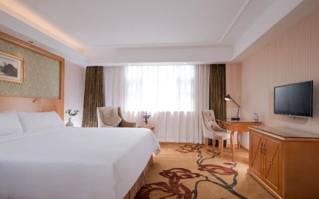 Vienna Hotel Guangzhou Tianhe Bus Station