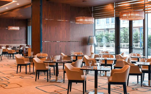 Mercure Istanbul West Hotel and Convention Center