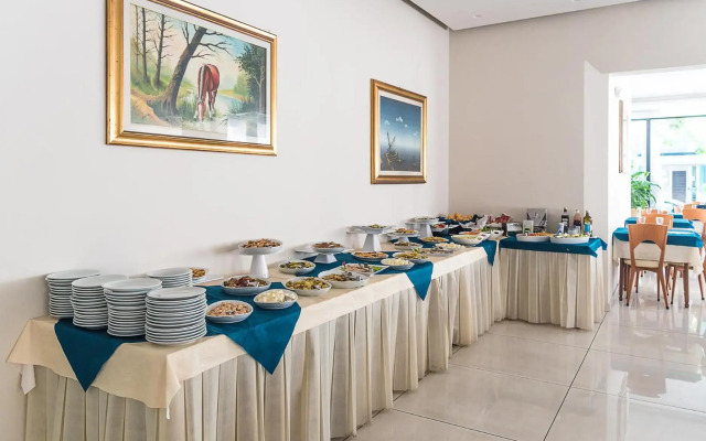 Hotel Astra