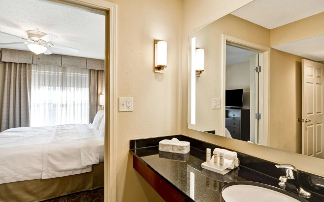 Homewood Suites Kansas City/Overland Park