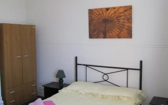 Sandy Bottoms Guesthouse