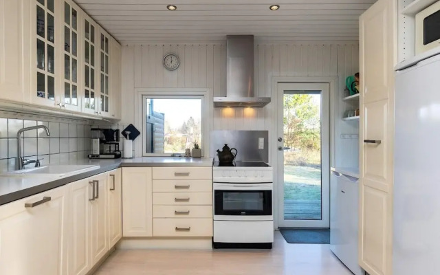 6 Person Holiday Home in Hals