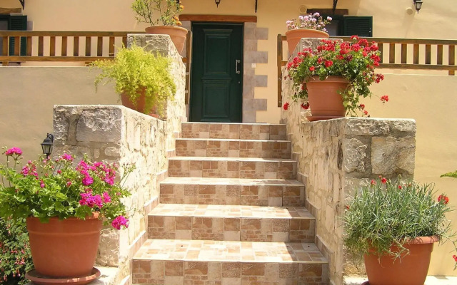 Stratos Villas