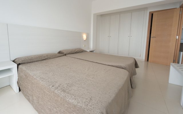 Apartamentos Embat