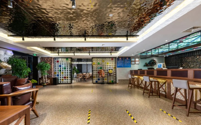 Nostalgia S Hotel Beijing CCTV