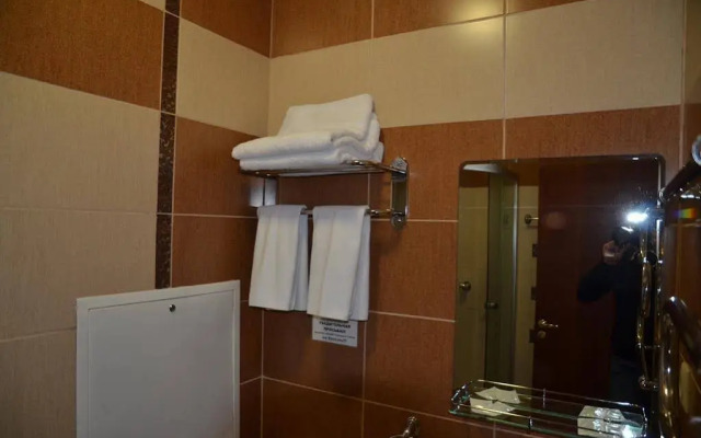 Afina Hotel