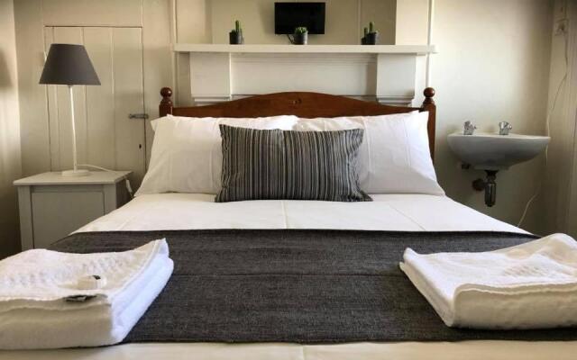 Cornwall Hotel