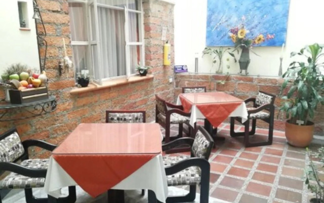 61Prado Guesthouse