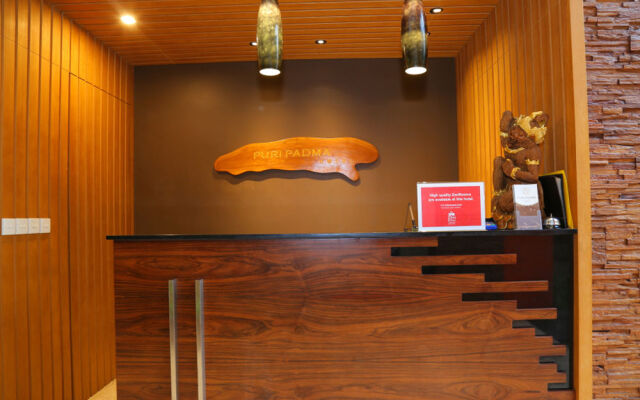 ZEN Premium Ubud Raya Andong 2