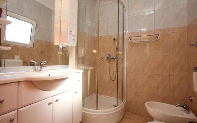 Apartments Ana - 120m from beach