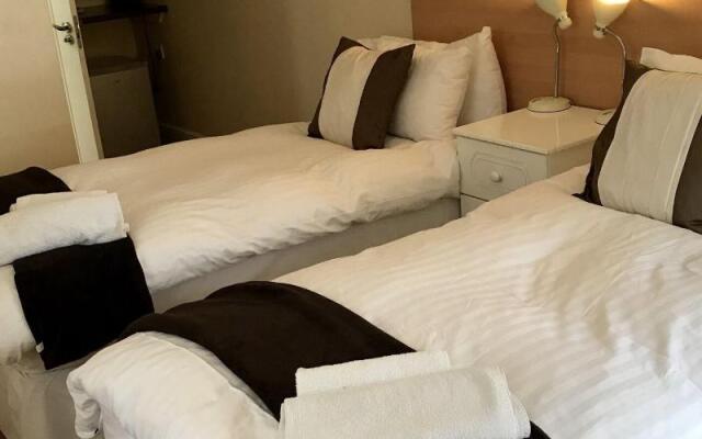 Hill Lodge Hotel