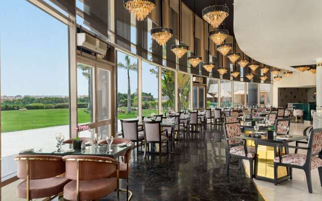 Radisson Blu Hotel & Convention Center, Alexandria