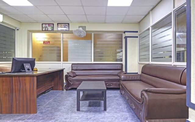 Itsy Hotels Infinity, Hitech City