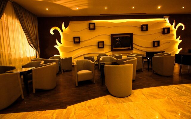 Rest Night Serviced Apartments- AlHamra