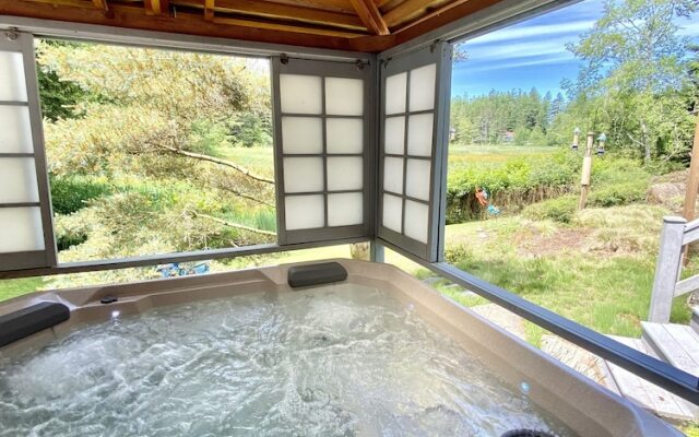 Otters Pond Bed & Breakfast