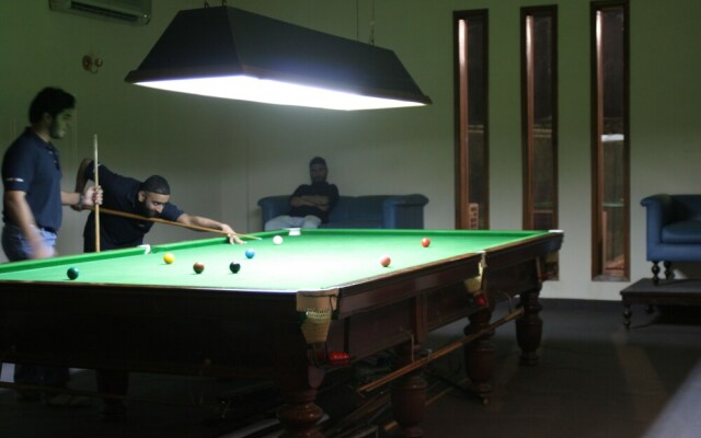 Dreamworld Resort, Hotel & Golf Course