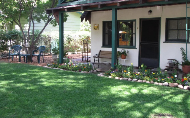 Kern Riverfront Lodge