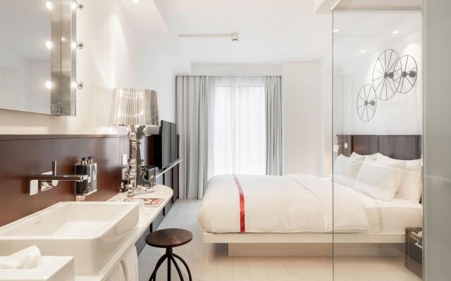 Ruby Zoe Hotel London