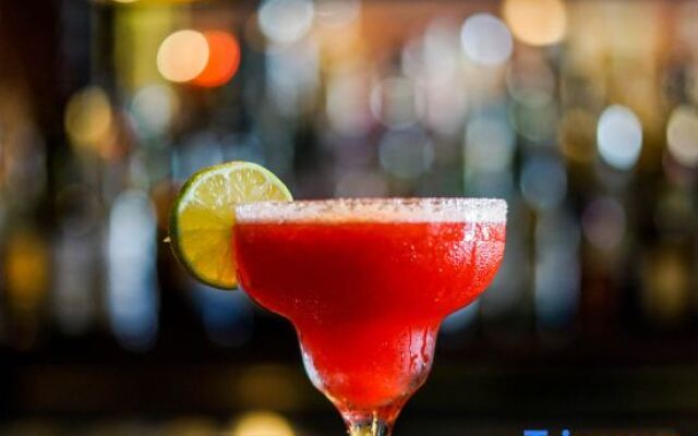 Deqing International Geospatial Treasure Hotel (Yintai City)