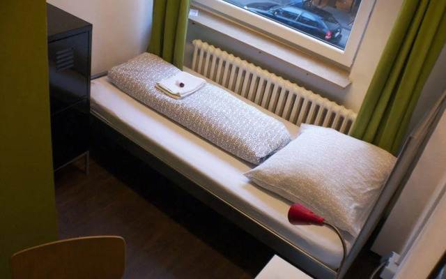 Station Hostel For Backpackers