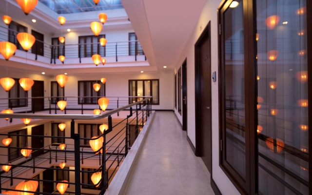 Vien Dong Hotel