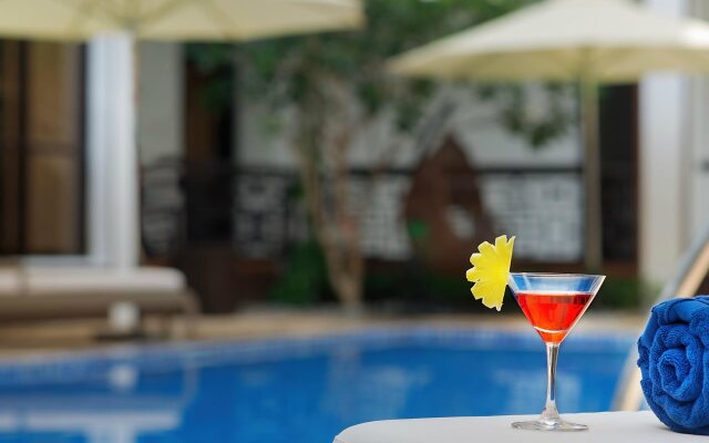 Vinh Hung 2 City Hotel
