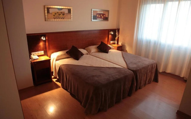 Hotel San Cibrao