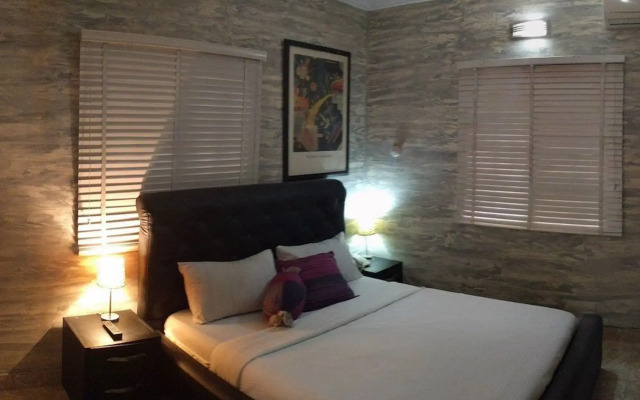 Porschester Hotel and Suite