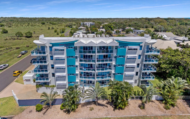 Koola Beach Apartments Bargara