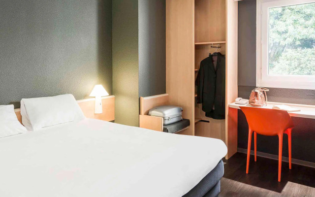 ibis Rennes Cesson