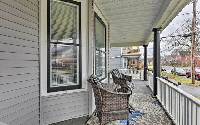 Niagara Falls Townhome: Near Wineries!