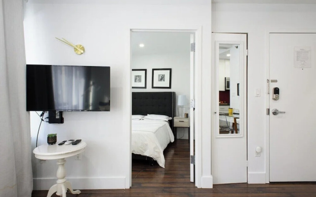 809 Midtown Apartments