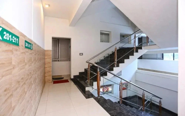 Hotel Le Comforts By OYO Rooms