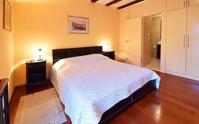 Villa Deni Civray 37029