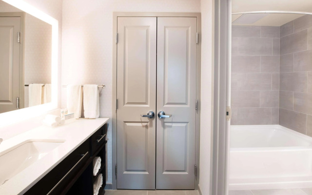 Homewood Suites by Hilton North Charleston