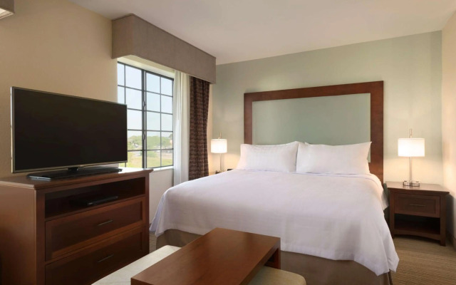 Homewood Suites by Hilton Jacksonville Deerwood Park
