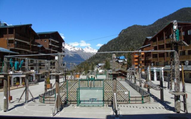 Appartement Valfréjus, 3 pièces, 6 personnes - FR-1-561-65