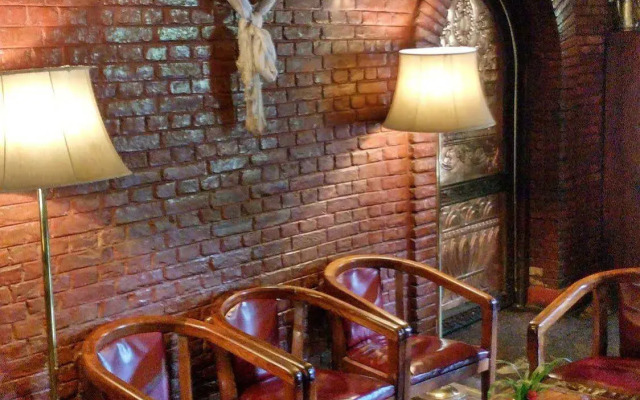 Hotel Vajra