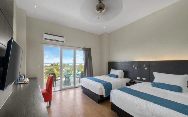 Solea Seaview Resort