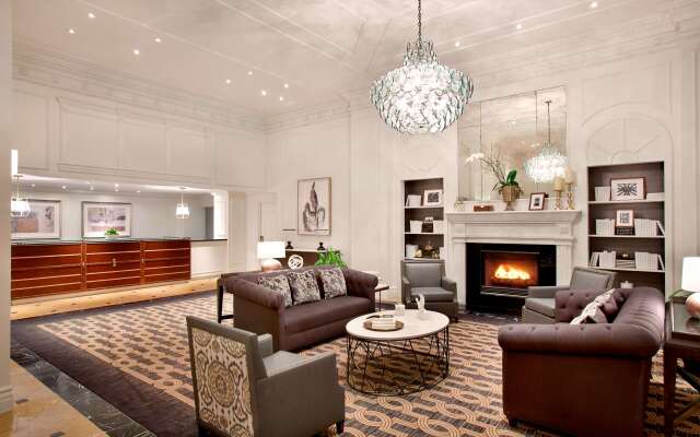 Hilton New Orleans/St. Charles Avenue